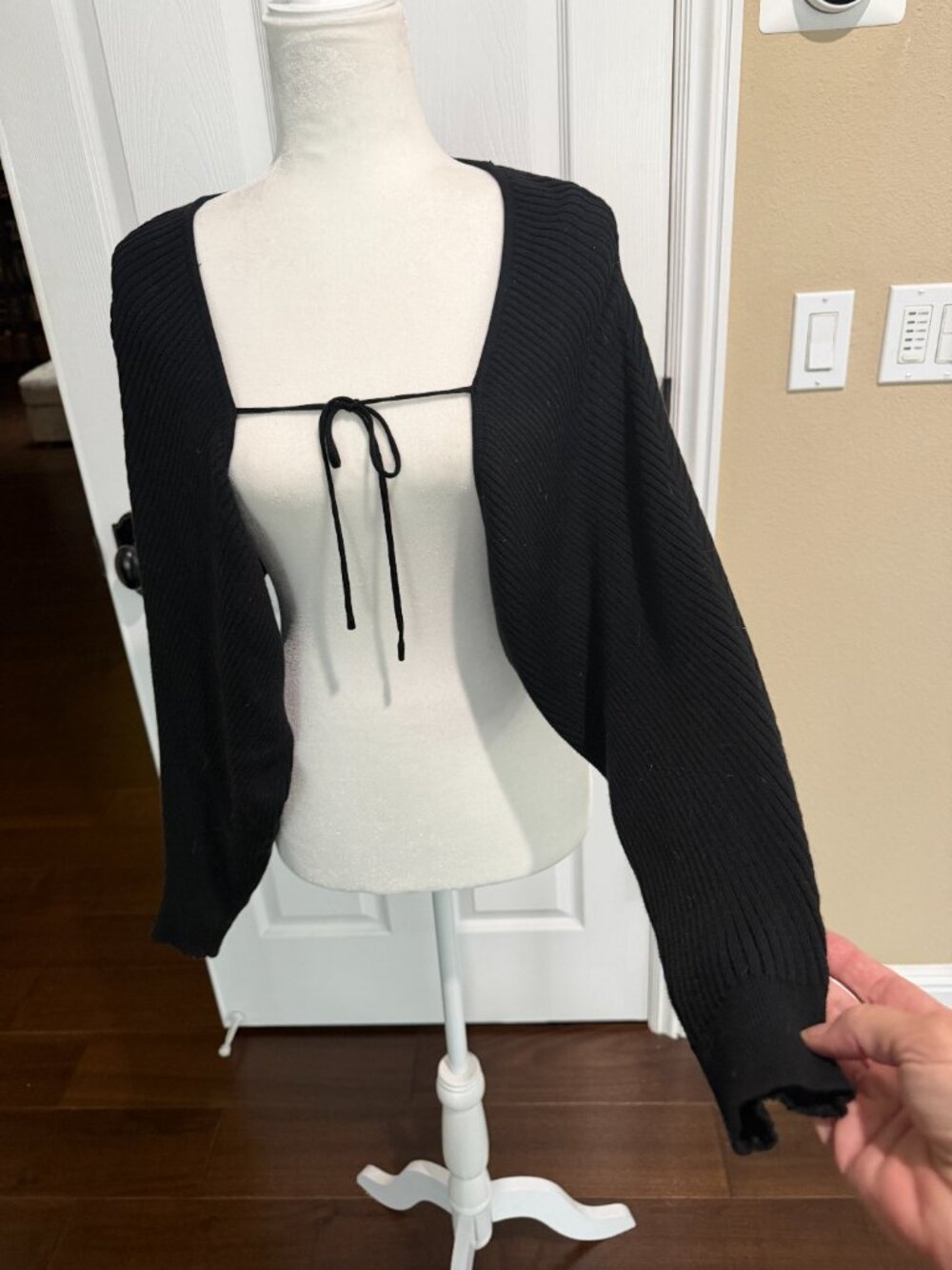 Kerisma Black Ribbed Shrug Sweater Top Cropped One Size